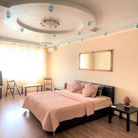 Luxcityapart On Olievskaya Kiew Exterior foto