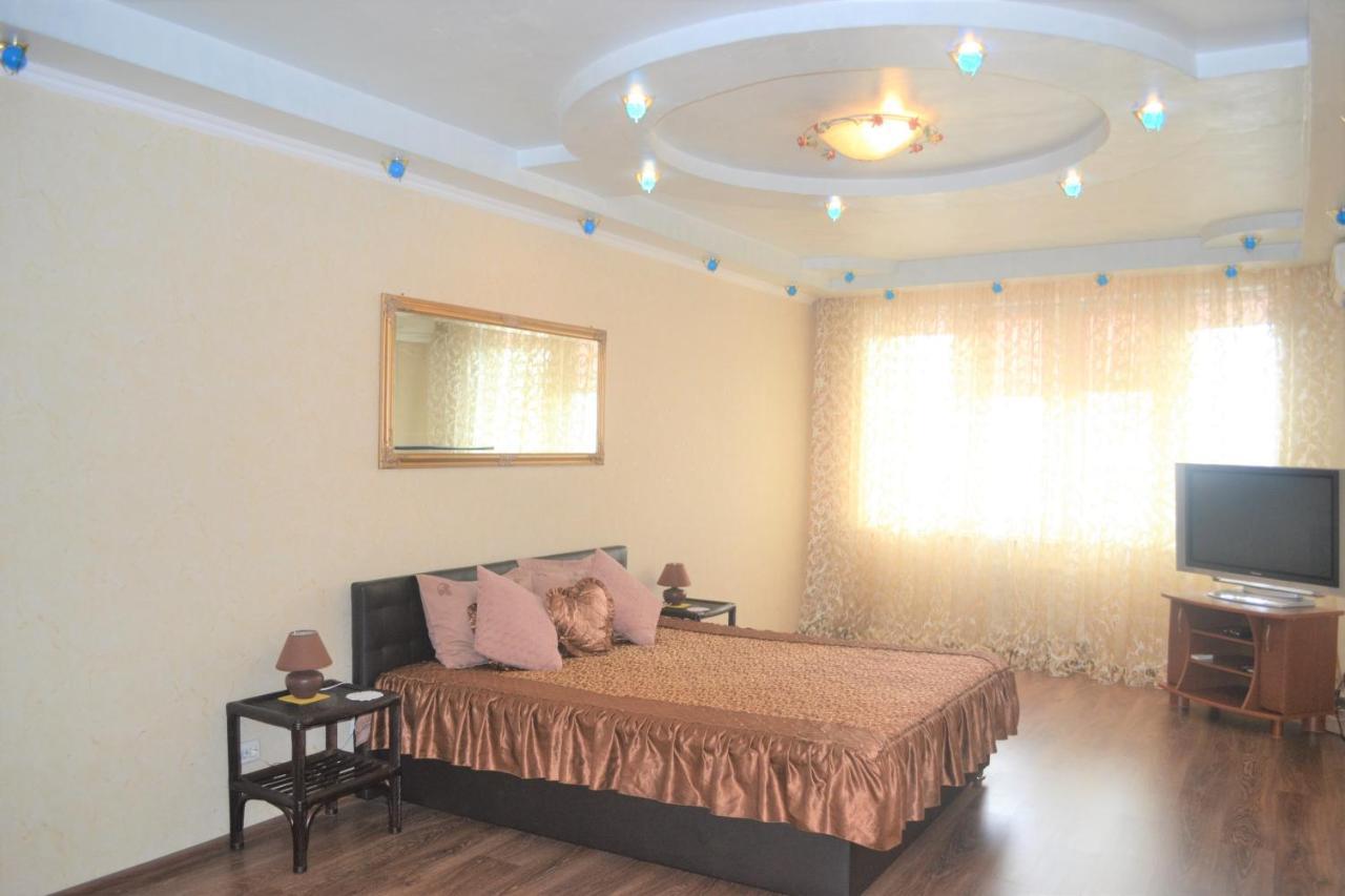 Luxcityapart On Olievskaya Kiew Exterior foto